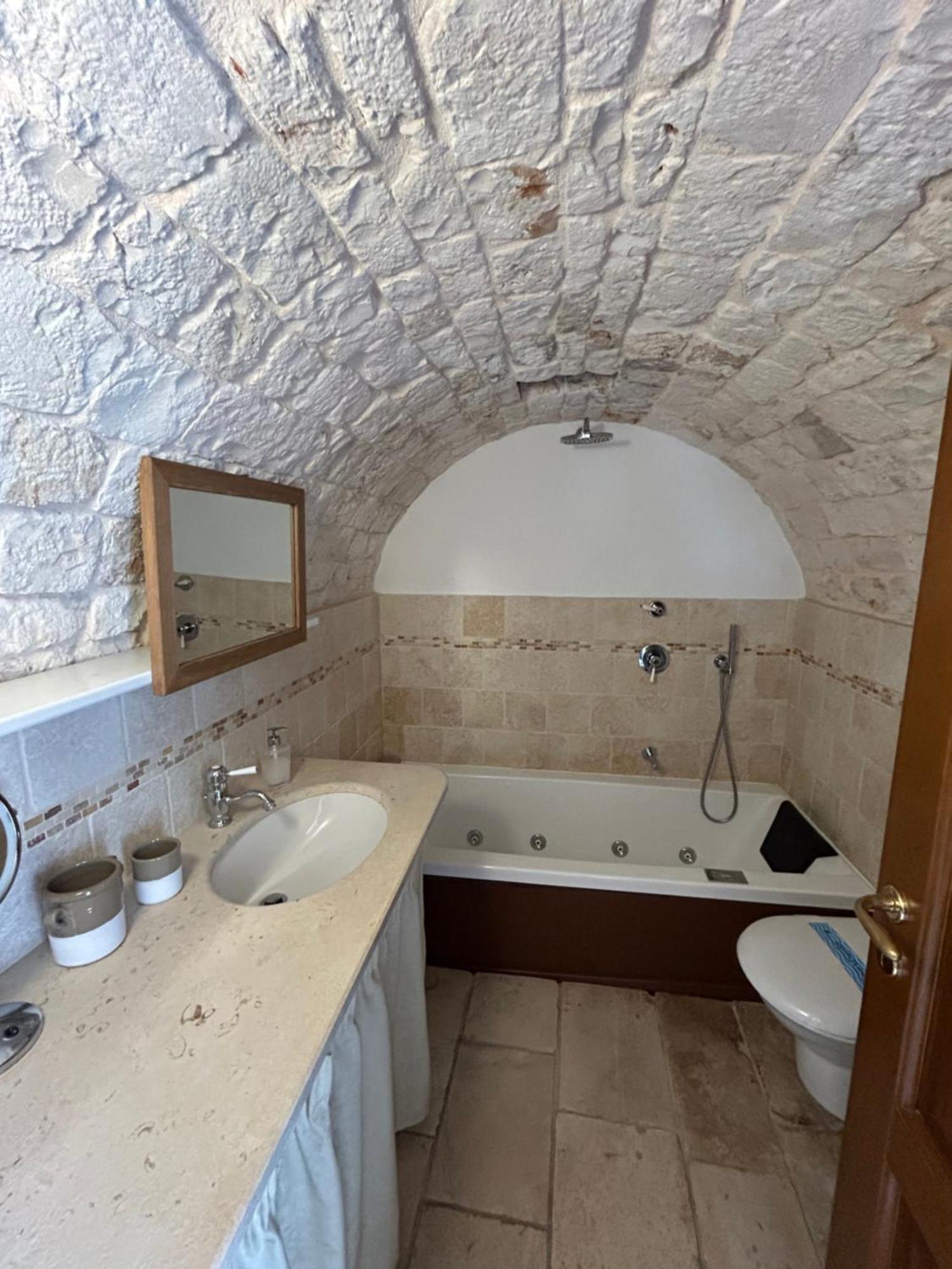 Trulli Lovers Альберобелло Экстерьер фото